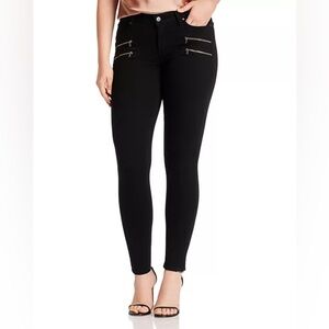 NWOT - Edgemont Ultra Skinny Jeans in Black Shadow (32)